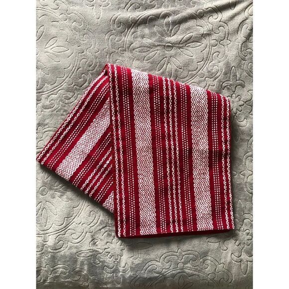 Red Christmas Holiday Festive Table Runner - Picture 2 of 4